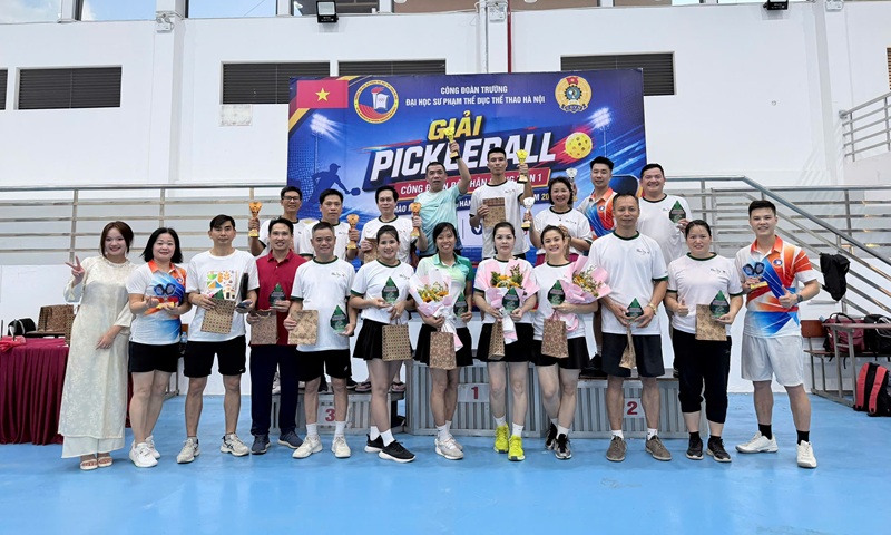 Sôi nổi Giải Pickleball Công đoàn bộ phận Giảng viên 1 chào mừng 65 năm thành lập Trường Đại học Sư phạm TDTT Hà Nội