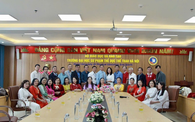 Gặp mặt cựu sinh viên Khoá 10 Trường Đại học Sư phạm TDTT Hà Nội