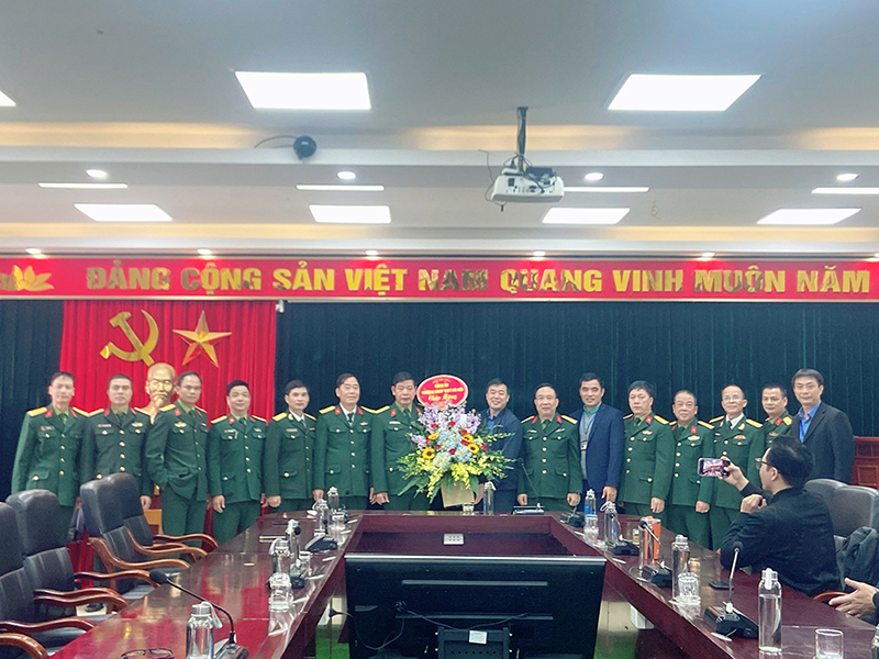 Gặp mặt truyền thống kỷ niệm 78 năm ngày thành lập Quân đội nhân dân Việt Nam