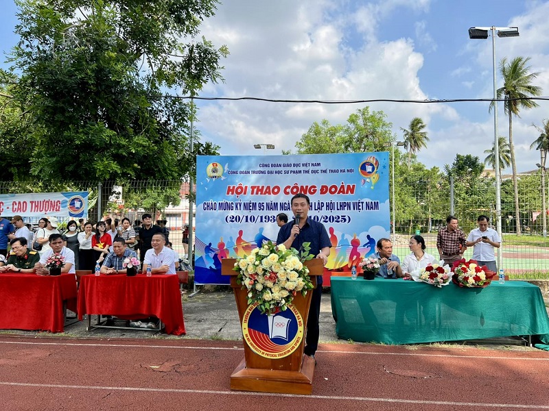 CÔNG ĐOÀN TRƯỜNG SÔI NỔI CÁC HOẠT ĐỘNG THỂ THAO CHÀO MỪNG NGÀY 20/10 
