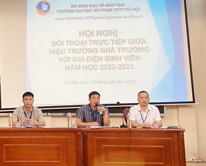 Hội nghị đối thoại trực tiếp giữa Hiệu trưởng với sinh viên năm học 2022-2023