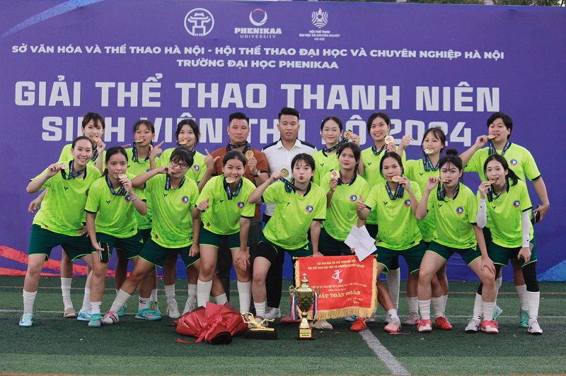 Đội bóng đá nữ SV Nhà trường giành vô địch môn bóng đá nữ năm 2024- Giải Thể thao thanh niên, sinh viên Thủ đô 