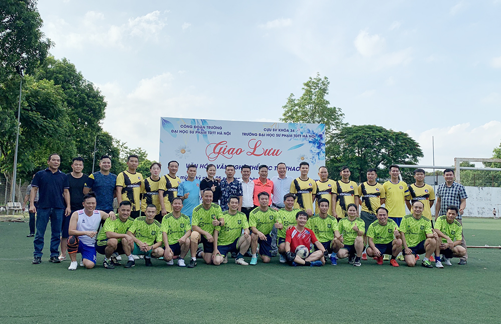 Giao lưu thể thao chào mừng Ngày thành lập Công đoàn Việt Nam