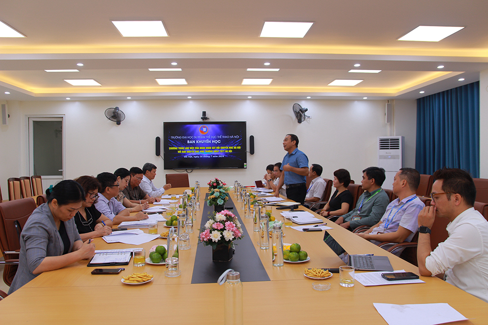 Đoàn khảo sát Hội Khuyến học Hà Nội làm việc với Ban Khuyến học Trường Đại học Sư phạm TDTT Hà Nội