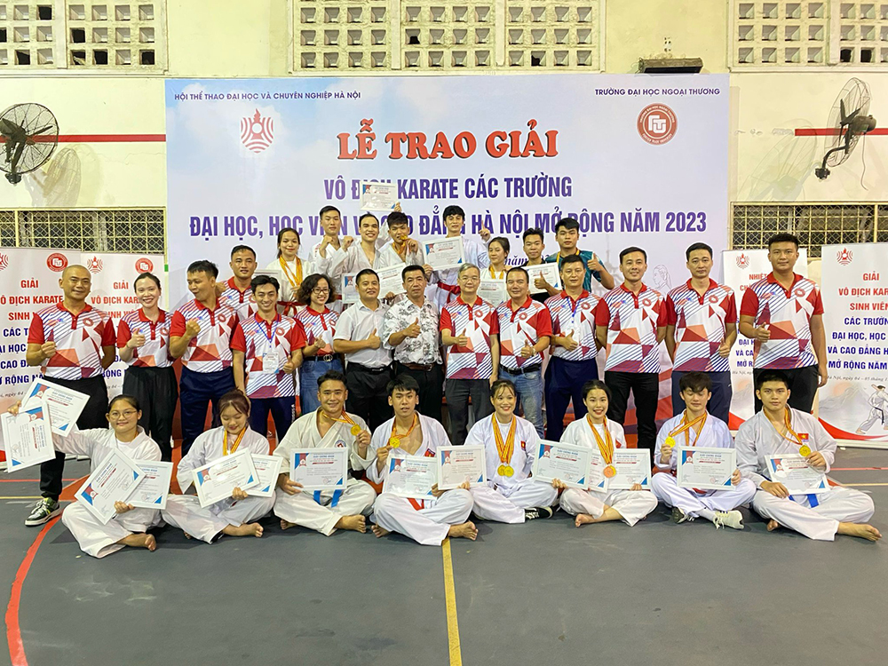 Giành giải Nhất toàn đoàn Giải Vô địch Karate sinh viên các trường ĐH, HV và CĐ khu vực Hà Nội năm 2023
