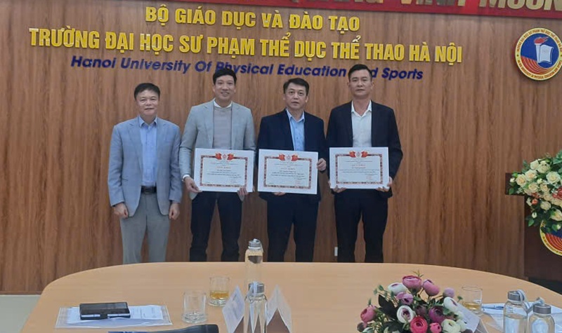 Hội nghị tổng kết công tác Hội Thể thao ĐH & CN Hà Nội năm 2025